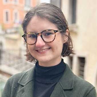 Photo portrait de Claire Van Zwieten